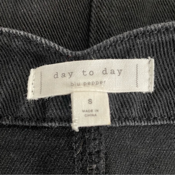 Blu Pepper Black Denim Mini Skirt Small - Picture 8 of 10